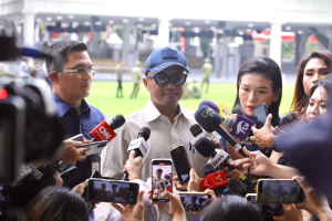 Mensesneg: Presiden belum copot Noel, tunggu penjelasan resmi KPK