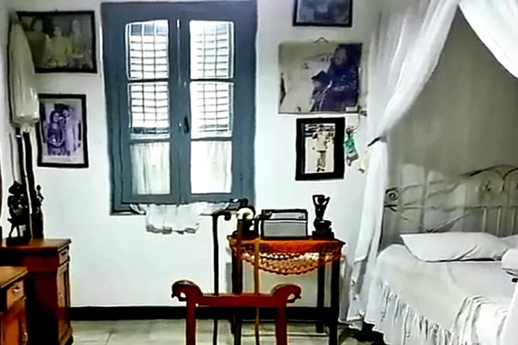 Sisi dan Fungsi Istana Pada Zaman Soekarno