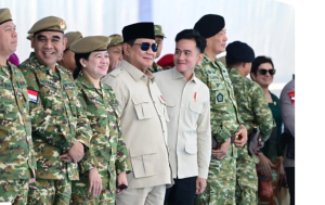 Wapres Gibran Dampingi Presiden Prabowo Upacara Pasukan Operasional dan Kehormatan Militer