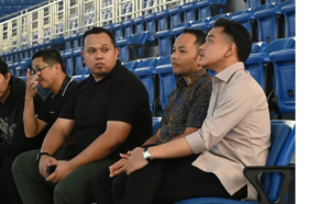 Tinjau GOR Manahan Solo, Wapres Gibran Minta Renovasi Segera Rampung
